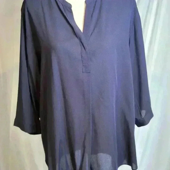 Tops - Dark Blue V-Neck Blouse (Size XL)